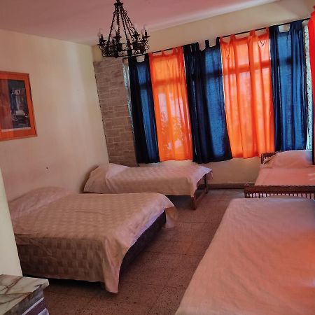 Olivos, Posada Y Habitaciones בואנוס איירס מראה חיצוני תמונה